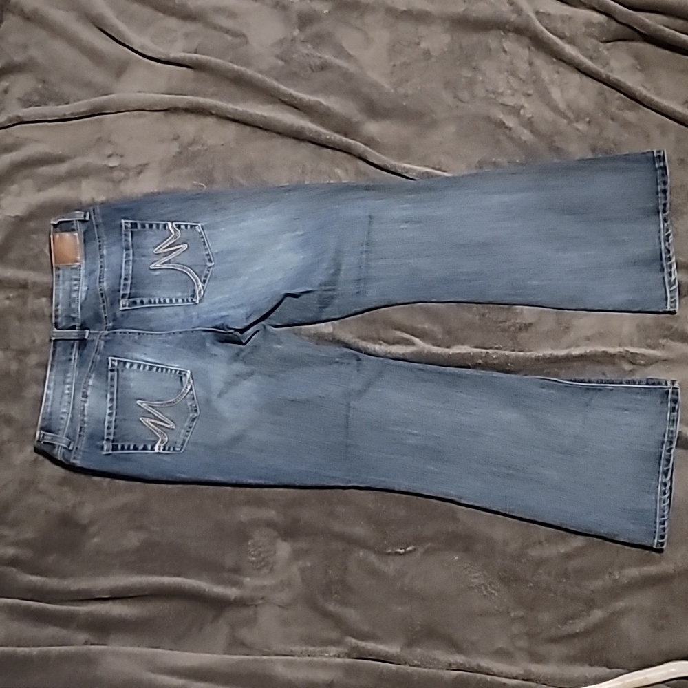 Jeans - Picture 2 of 4